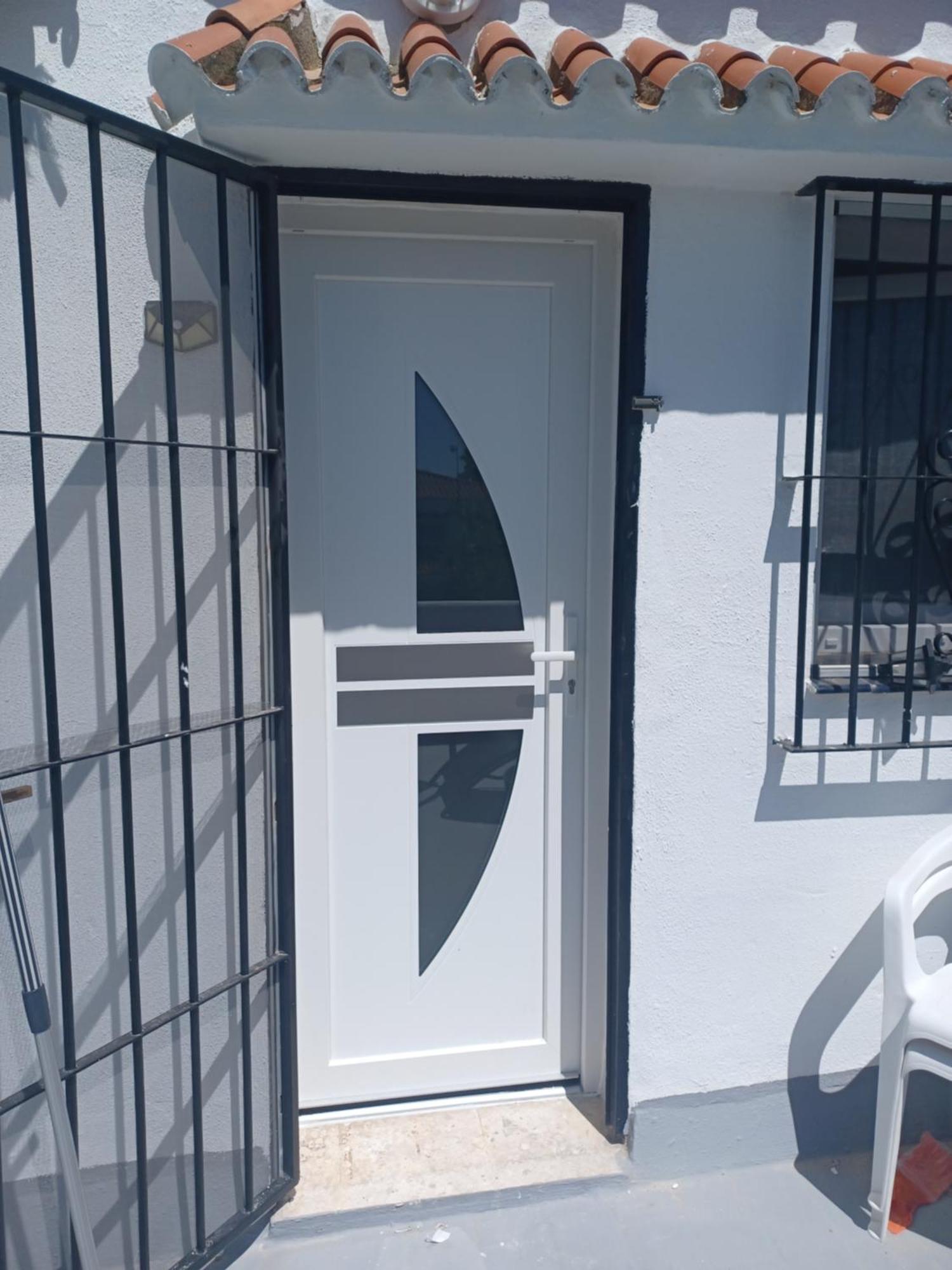 Private Room Ensuite With Balcony Chiclana de la Frontera Luaran gambar